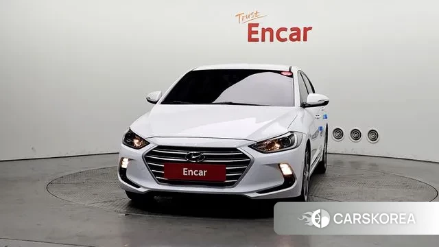 Hyundai Avante AD id 3656905 из Кореи 13