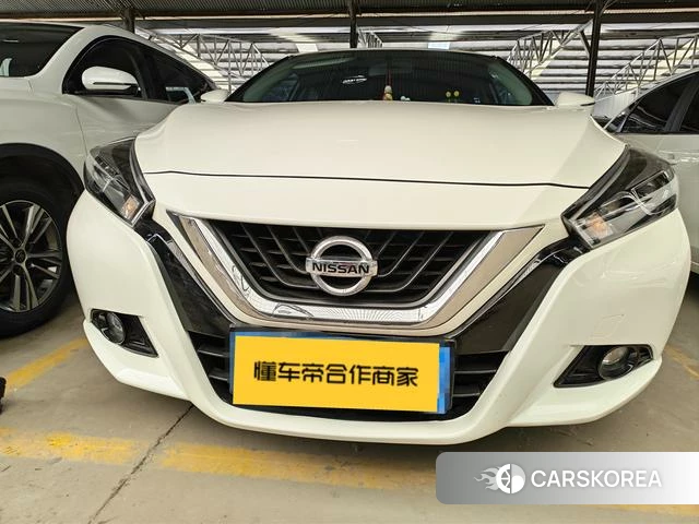 Nissan Bluebird 2021 Белый из Китая, фото 3