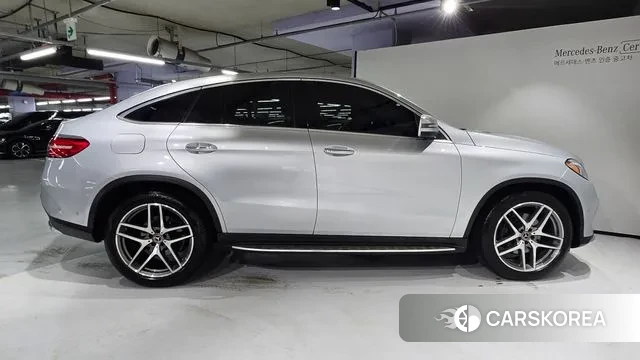 Mercedes-Benz GLE - Class W166 id 2966725 из Кореи 13