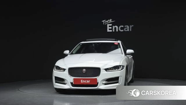 Jaguar XE id 4203497 из Кореи 13