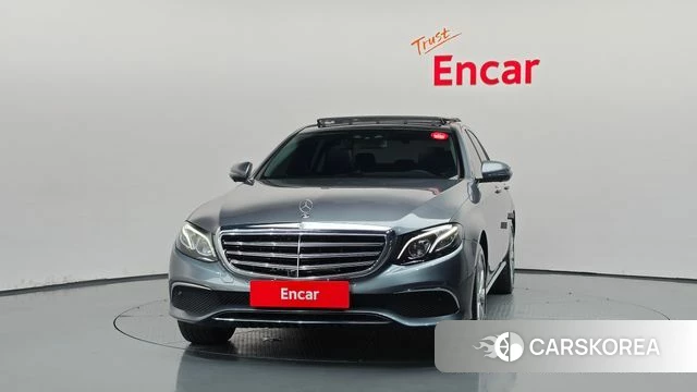 Mercedes-Benz E-Class W213 id 4785596 из Кореи 23