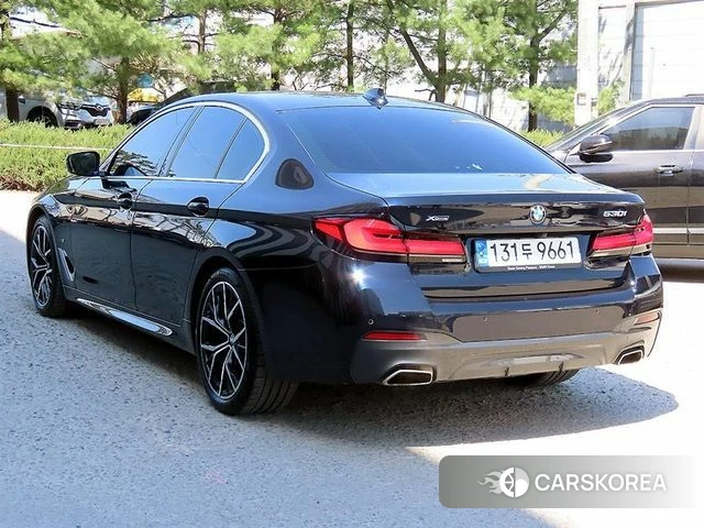 BMW 5 Series (G30) id 3897258 из Кореи 13