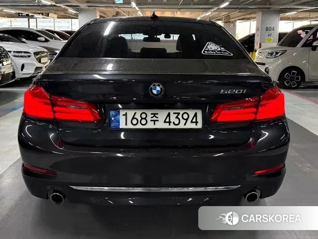 BMW 5 Series (G30) id 3789284 из Кореи 13