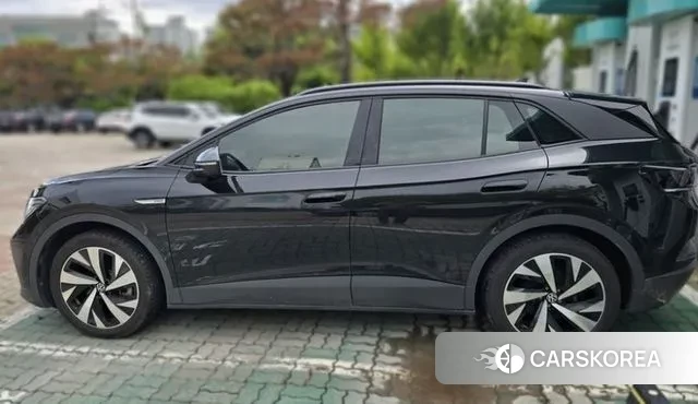 Volkswagen ID.4 2023 Черный из Кореи, фото 3