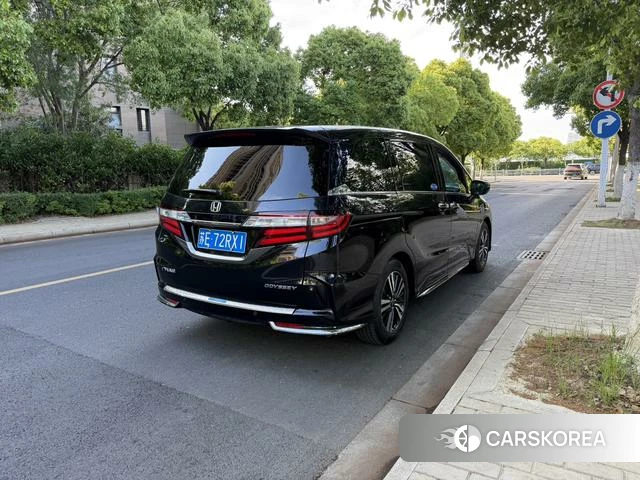 Honda Odyssey 2021 Черный из Китая, фото 3