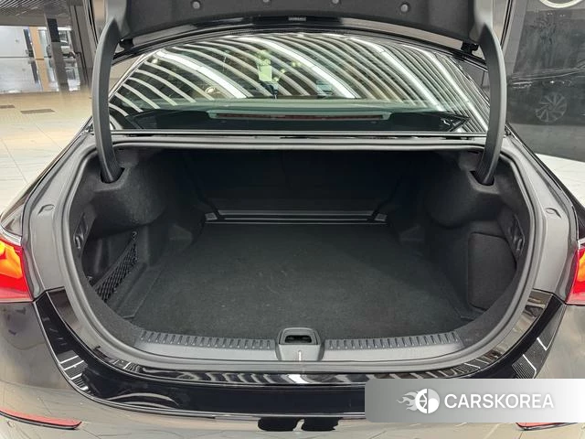 Mercedes-Benz E-class id 4289997 из Китая 9
