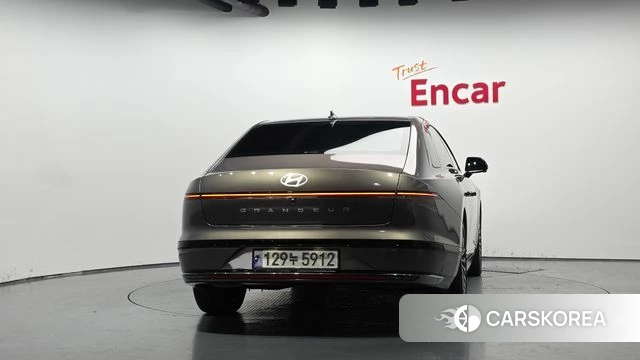 Hyundai Grandeur Hybrid (GN7) id 4871150 из Кореи 23