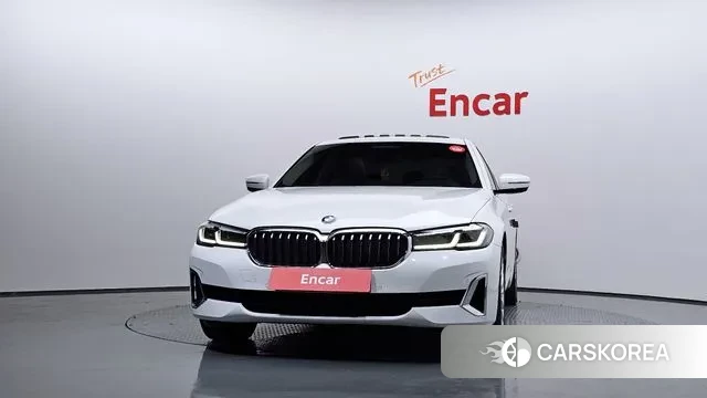 BMW 5 Series (G30) id 3362003 из Кореи 13