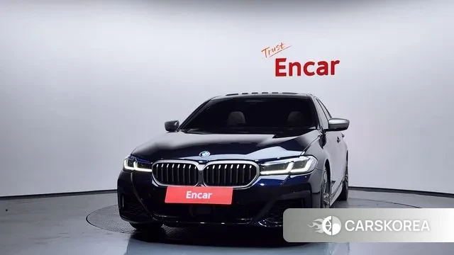 BMW 5 Series (G30) id 3691655 из Кореи 13