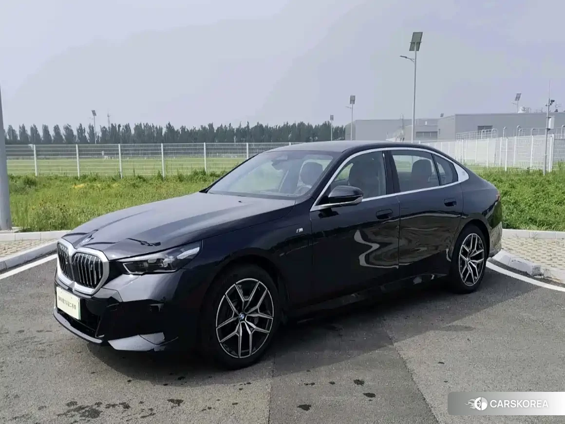 BMW i5 id 4649335 из Китая 7
