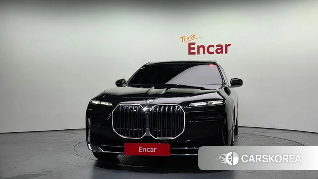 BMW 7 Series (G70) id 3818007 из Кореи 13