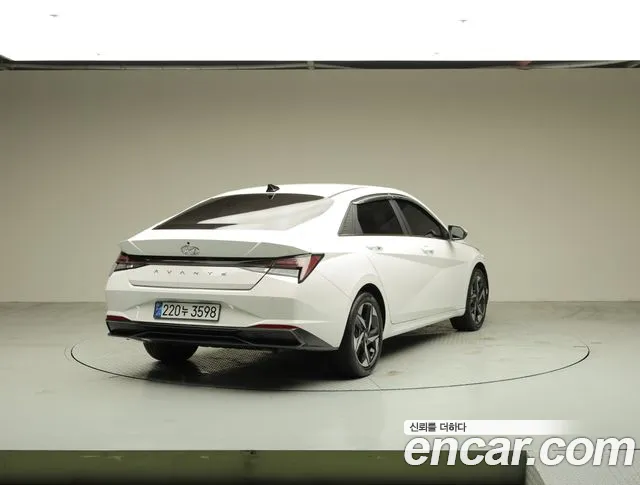 Hyundai Avante Hybrid (CN7) id 2710044 из Кореи 13