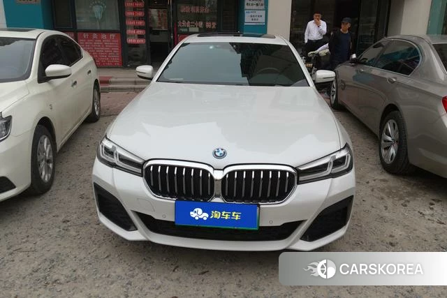BMW 5 series PHEV id 4207861 из Китая 10