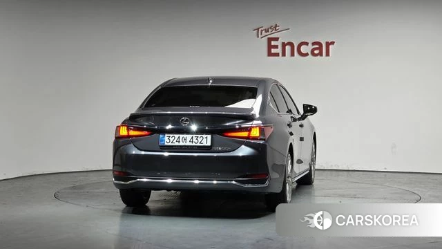 Lexus ES300h 7th generation id 3914073 из Кореи 13