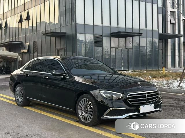 Mercedes-Benz E-class 2021 Черный из Китая, фото 3