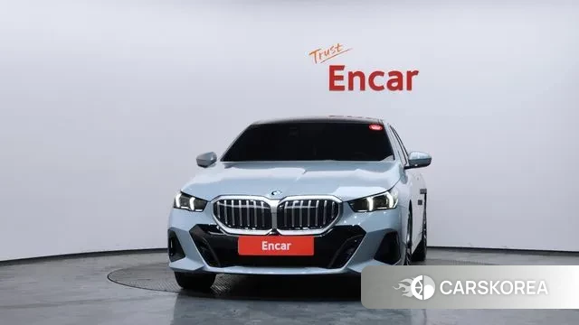 BMW 5 Series (G60) id 3720719 из Кореи 13