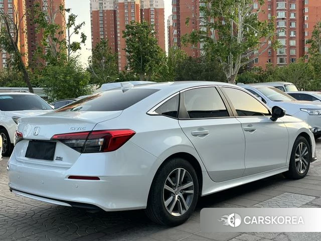 Honda Civic id 4272185 из Китая 11