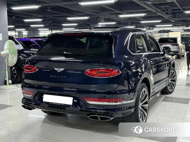 Bentley Bentayga id 4283406 из Кореи 8