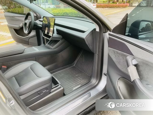 Tesla Model Y id 3944940 из Китая 13