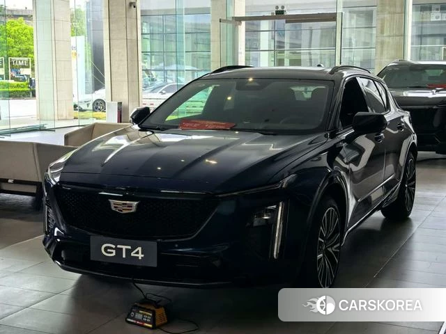 Cadillac GT4 2023 Синий из Китая, фото 6