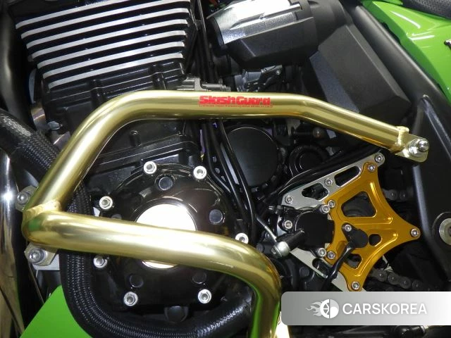 Engine photo