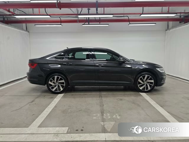 Volkswagen Sagitar id 4209710 из Китая 13