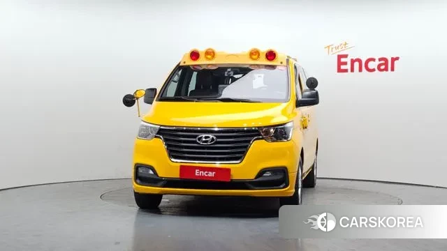 Hyundai The New Grand Starex id 3552876 из Кореи 13