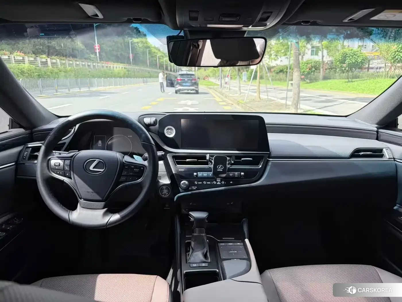 Lexus ES 2022 Silver/gray из Китая, фото 3