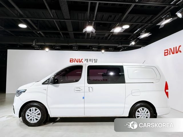 Hyundai The New Grand Starex id 4520841 из Кореи 13