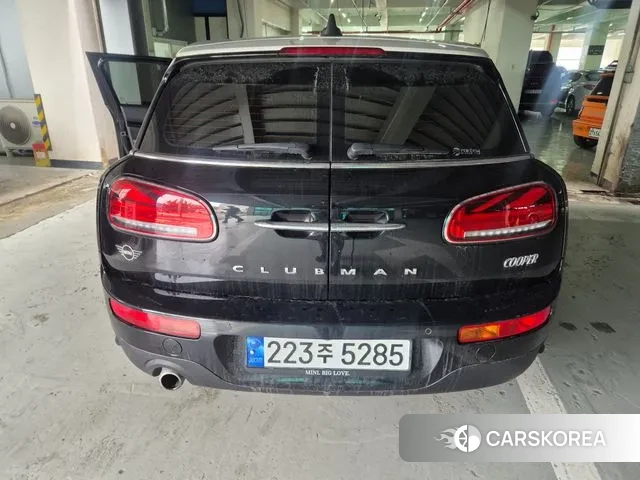 Mini Cooper Clubman 2023 Черный из Кореи, фото 3