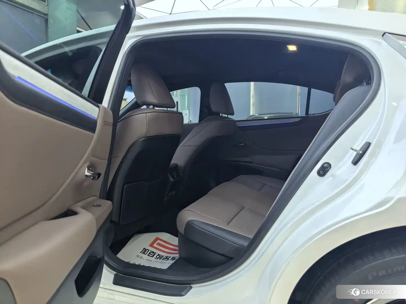 Lexus ES id 4634736 из Китая 10