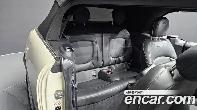 Mini Cooper Convertible id 2703157 из Кореи 13