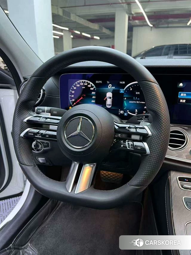 Mercedes-Benz E-class id 4321053 из Китая 10