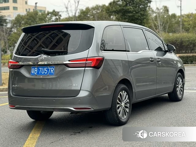 Buick GL8 2020 Темно-серый из Китая, фото 6