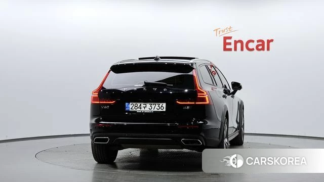 Volvo V60 Cross-Country 2nd Generation id 4195778 из Кореи 23