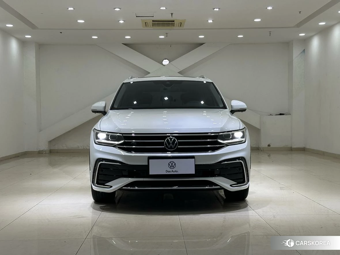 Volkswagen Tiguan L id 4513736 из Китая 7