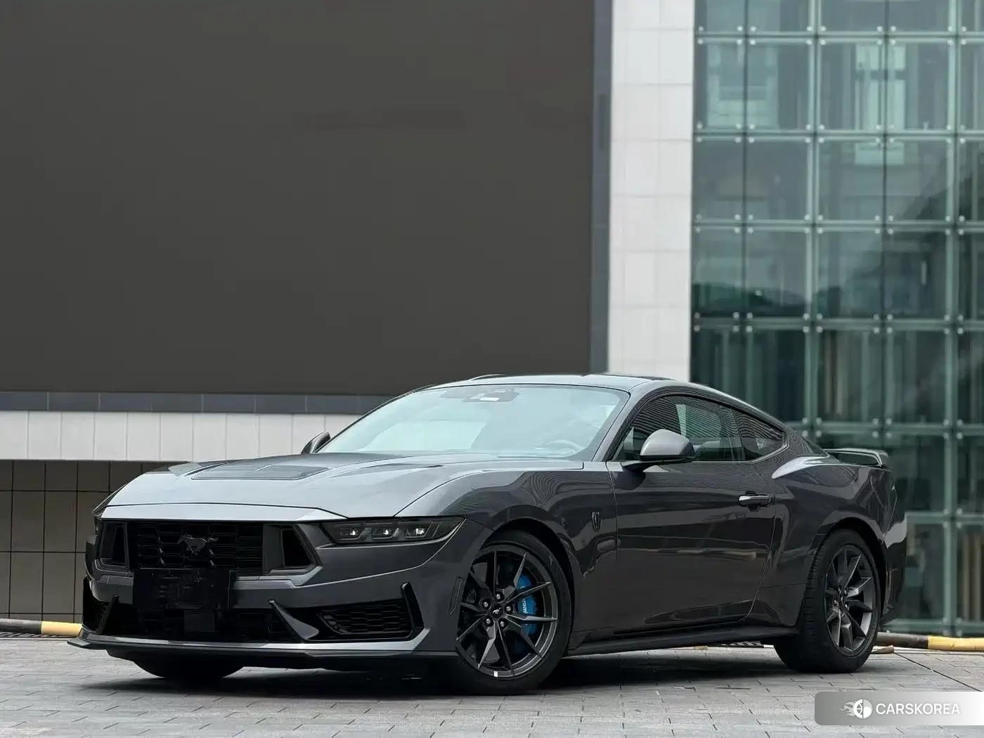 Ford Mustang 2024 Silver/gray из Китая, фото 3