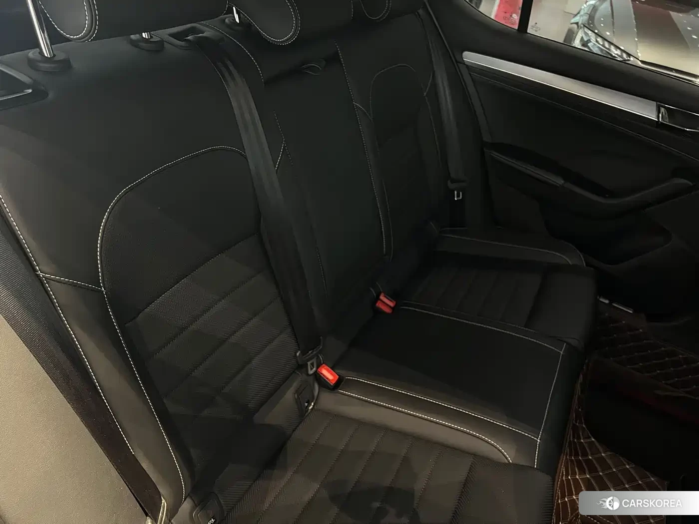 Skoda Superb id 4589322 из Китая 14