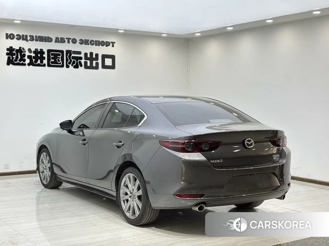 Mazda 3 Angkesaila 2023 Темно-серый из Китая, фото 3