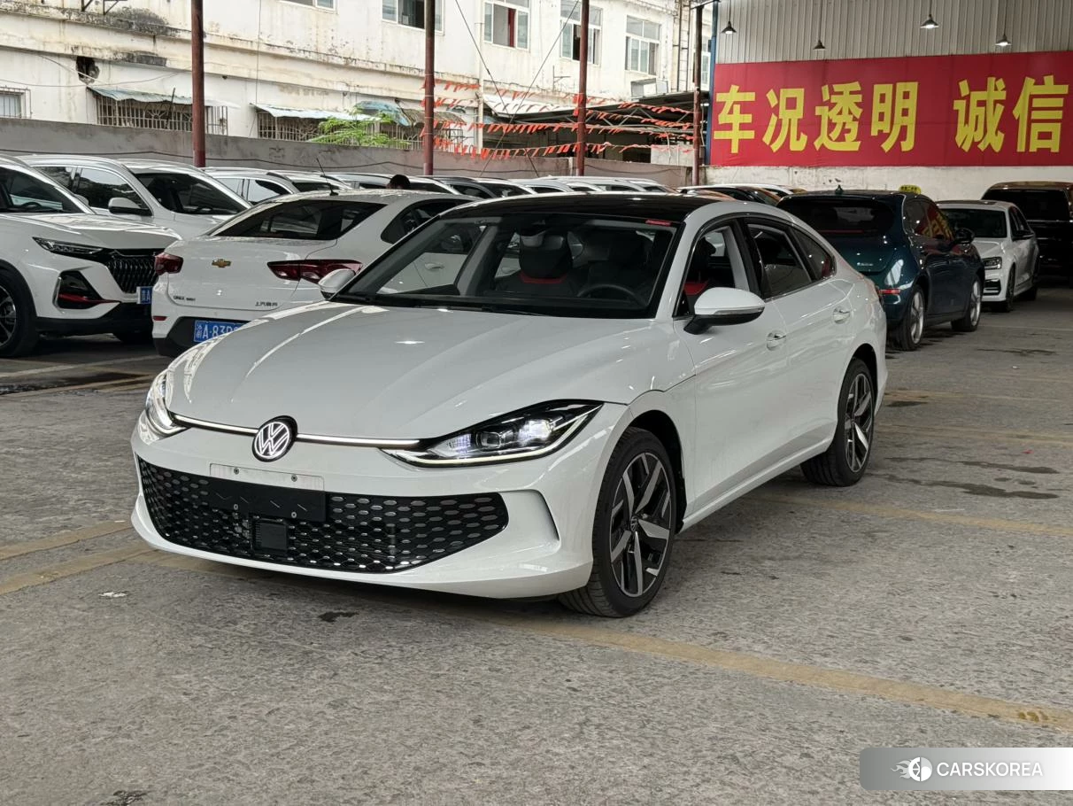Volkswagen Lingdu 2023 Белый из Китая, фото 6