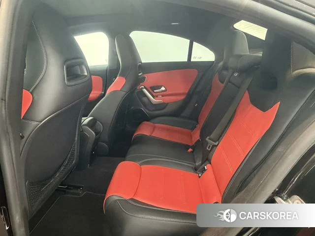 Mercedes-Benz CLA AMG 2025 Черный из Китая, фото 3