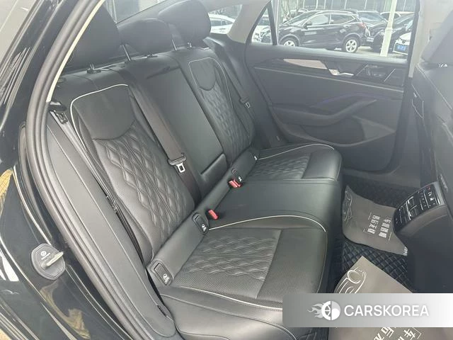 Volkswagen Magotan id 4264177 из Китая 17