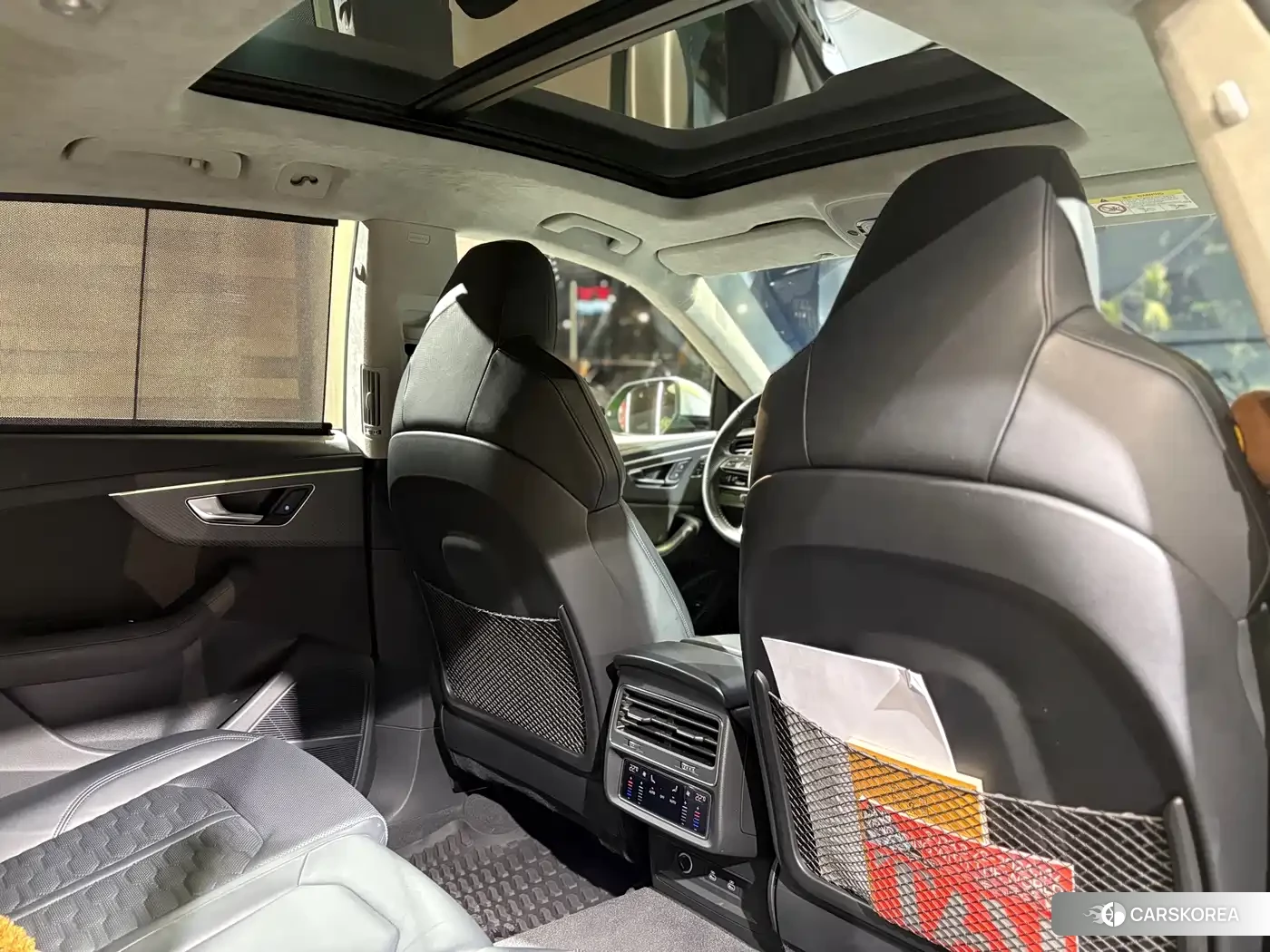 Audi RS Q8 id 4669291 из Китая 17