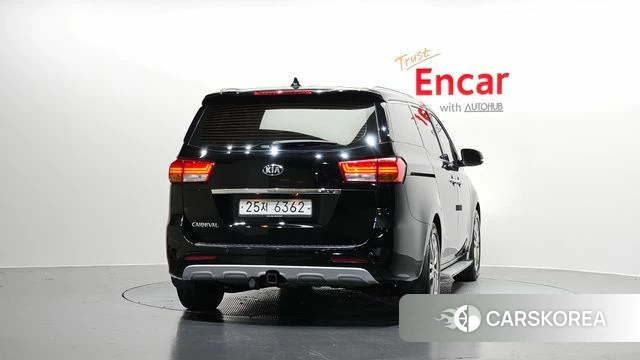 Kia All New Carnival id 4543621 из Кореи 23