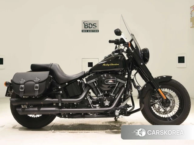 Harley-Davidson Softail Slim S FLSS1800 2016 из Японии, фото 2