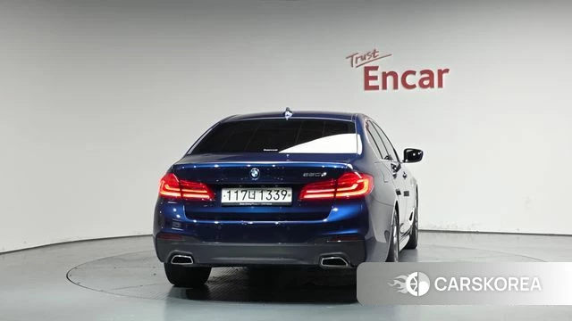 BMW 5 Series (G30) id 4471104 из Кореи 23