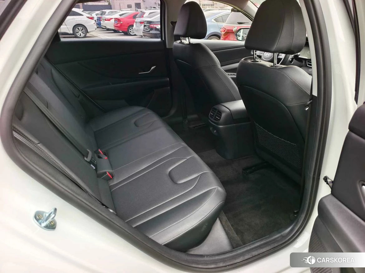 Hyundai Elantra id 4504970 из Китая 14