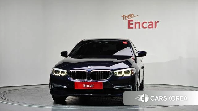 BMW 5 Series (G30) id 4389939 из Кореи 23