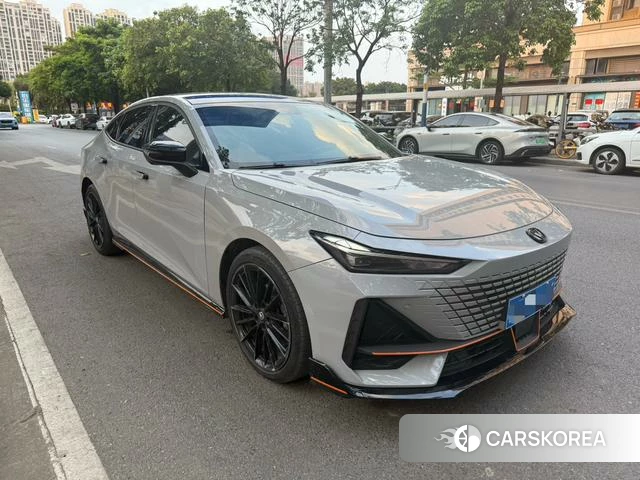 Chang'an UNI-V 2023 Темно-серый из Китая, фото 6