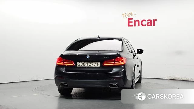 BMW 5 Series (G30) id 4855719 из Кореи 23
